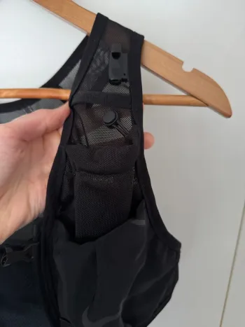 Used Lightweight Nike Running Packable Vest bike — image 10 of 14