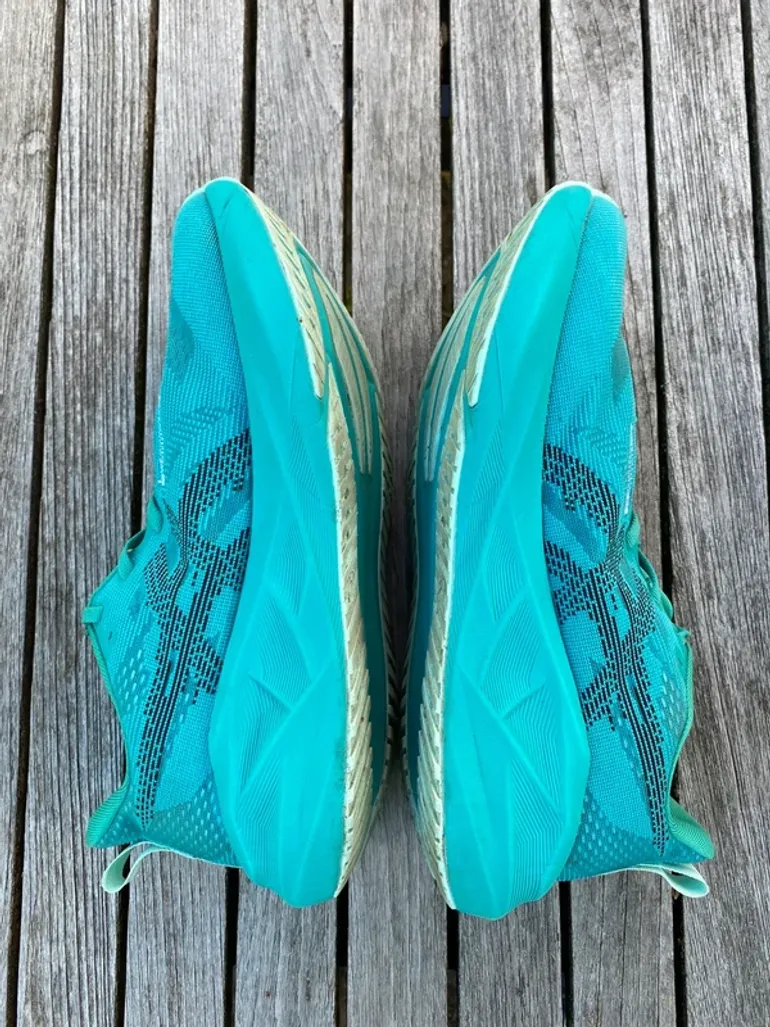 Używany Asics Novablast 5 2026 bike — zdjęcie 7 z 9