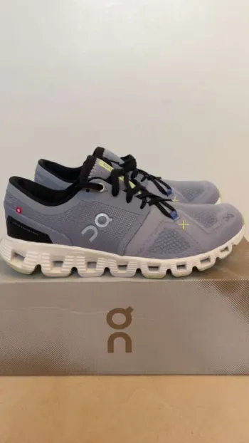 Tweedehands On Running Cloud X bike