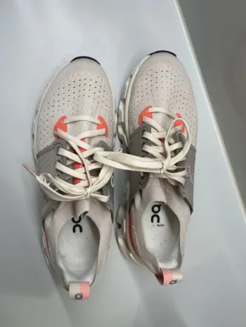 On Running On Laufschuhe bike de segunda mano — imagen 2 de 5
