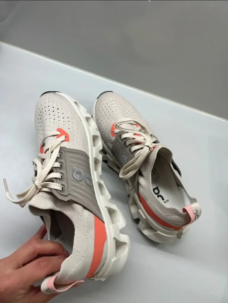 On Running On Laufschuhe bike de segunda mano — imagen 4 de 5