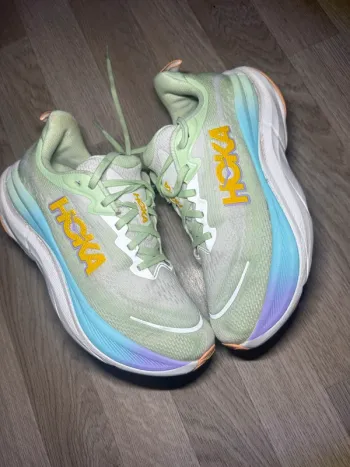 Used Hoka Skyflow bike — image 2 of 5