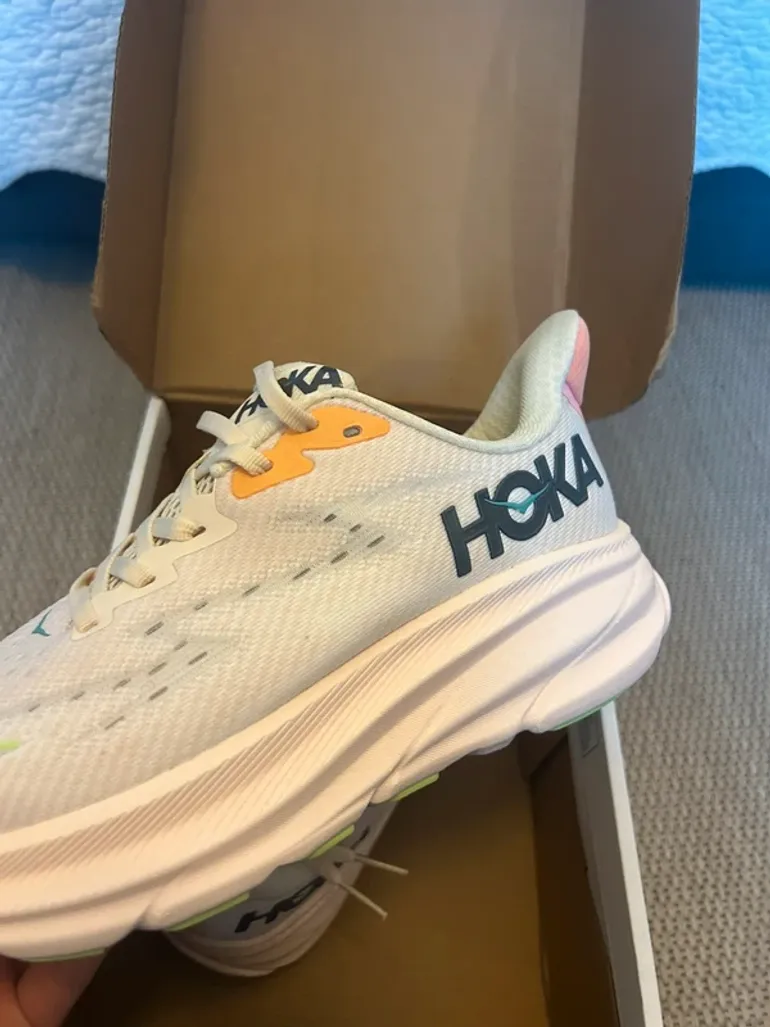 Used Hoka Running Shoes bike — image 2 of 2