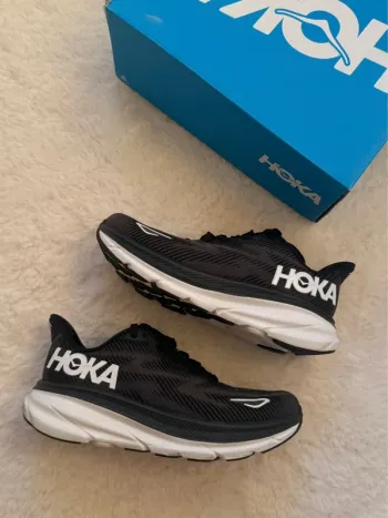 Tweedehands Hoka Clifton 9 bike
