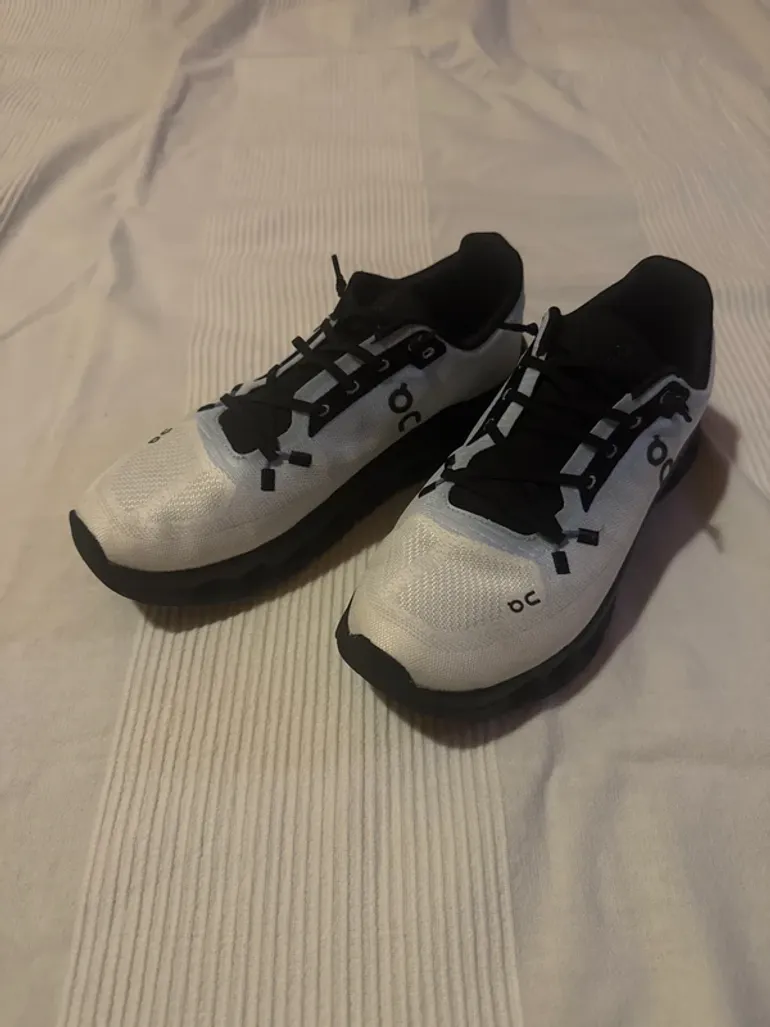 Tweedehands On Running On Cloudtilt bike — afbeelding 2 van 5
