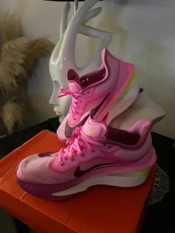 Nike Zoom Fly 6 bike de segunda mano