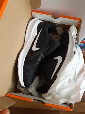 Brugt Nike sneakers size 41 bike — billede 4 af 6