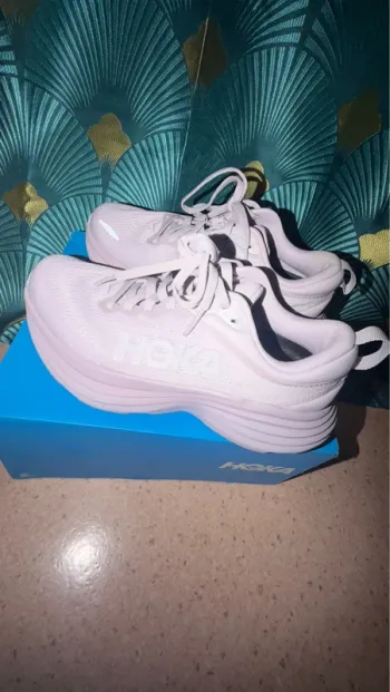 Tweedehands Hoka Bondi 8 bike