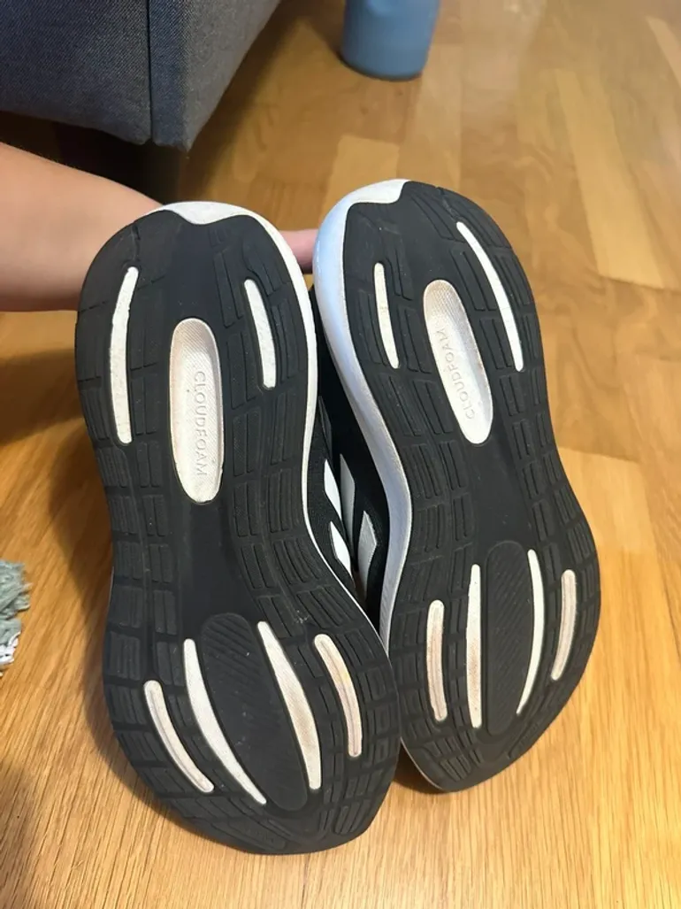 Brugt Adidas Sportschuhe bike — billede 5 af 5