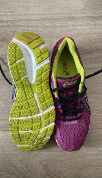 Gebrauchtes Asics Baskets violettes taille 40 bike — Bild 5 von 5