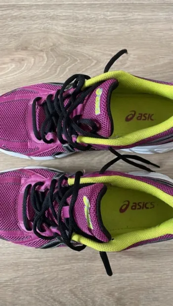 Gebrauchtes Asics Baskets violettes taille 40 bike — Bild 3 von 5