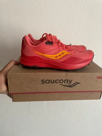 Used Saucony Peregrine 12 bike