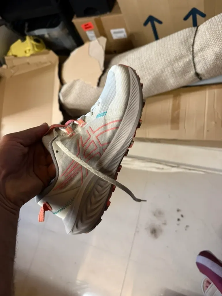 Used Asics Gel Excite Trail 2 bike — image 1 of 5