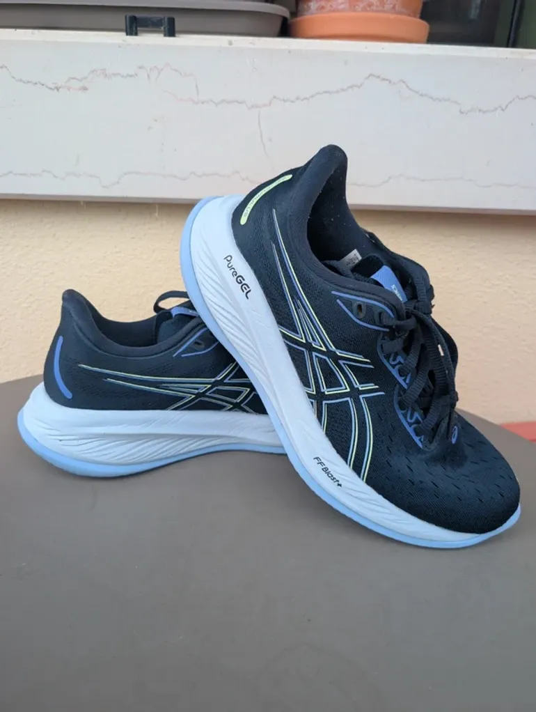 Used Asics Gel Cumulus 26 bike — image 1 of 5