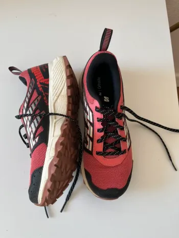 Used Salomon Trailrunning Shoes bike