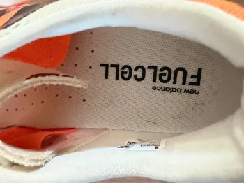 Gebrauchtes New Balance FuelCell Rebel v4 bike — Bild 9 von 9