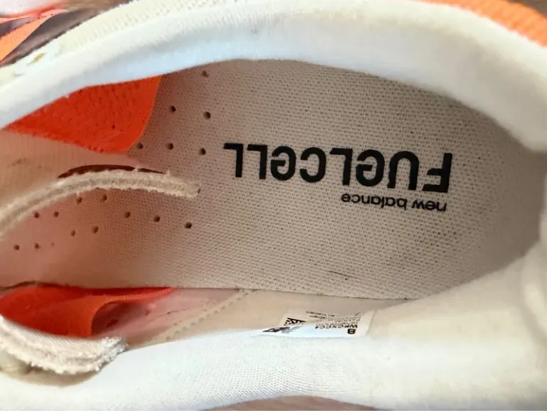 Gebrauchtes New Balance FuelCell Rebel v4 bike — Bild 9 von 9