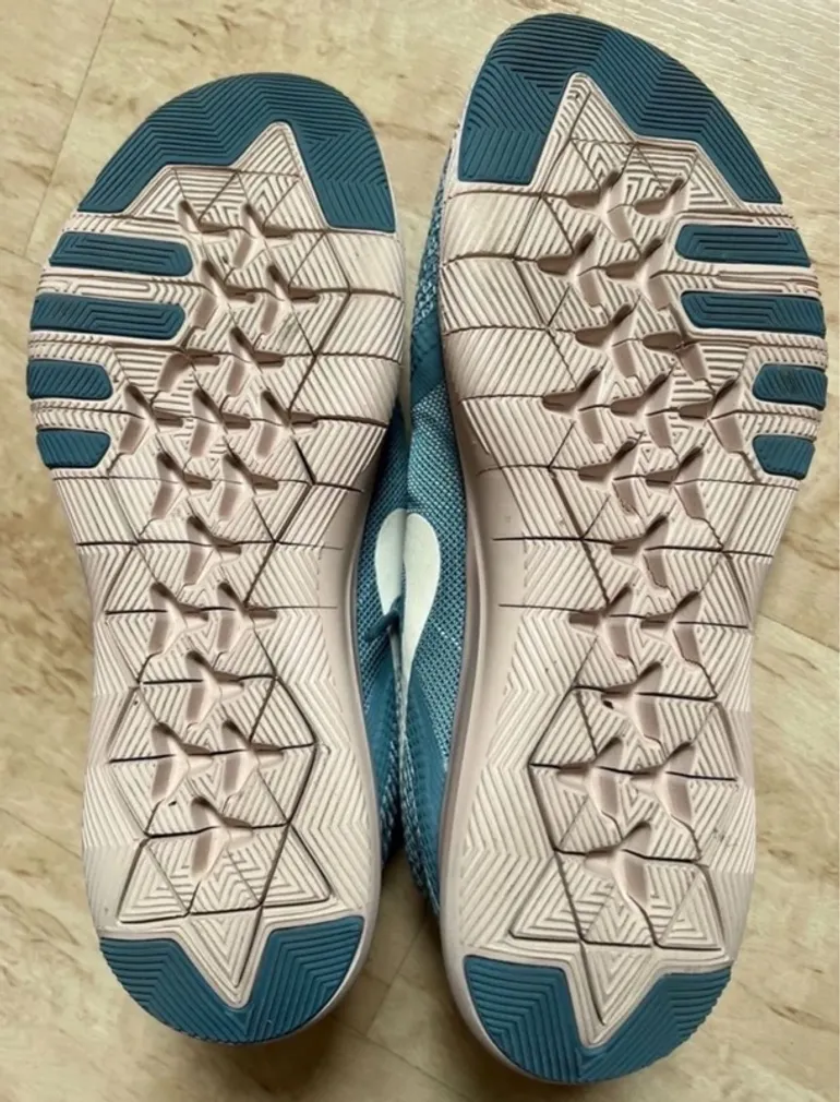 Używany Nike Turnschuhe Gr. 39 bike — zdjęcie 3 z 5
