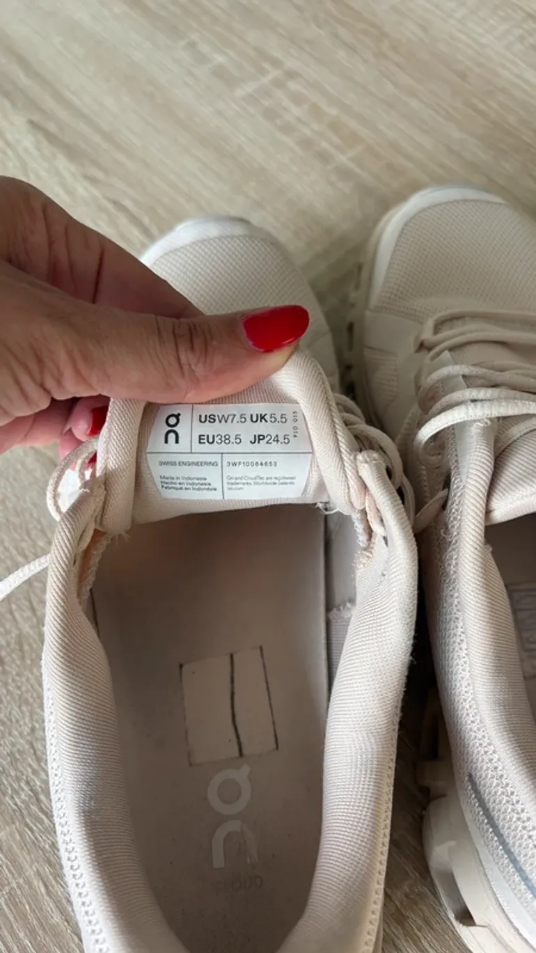 On Running On Sneaker bike de segunda mano — imagen 4 de 5