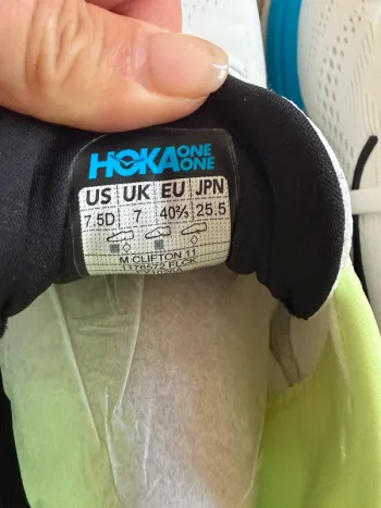 Brugt Hoka Clifton 11 bike — billede 8 af 9