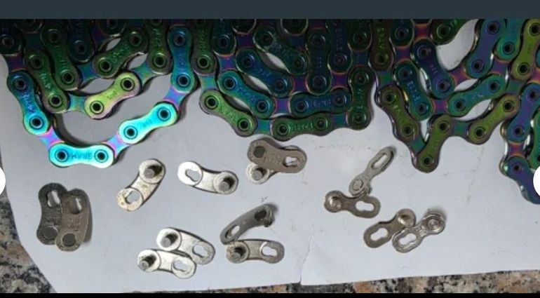 Used Sram XX1 Rainbow 126L Chain 12-speed 2025 bike — image 10 of 10