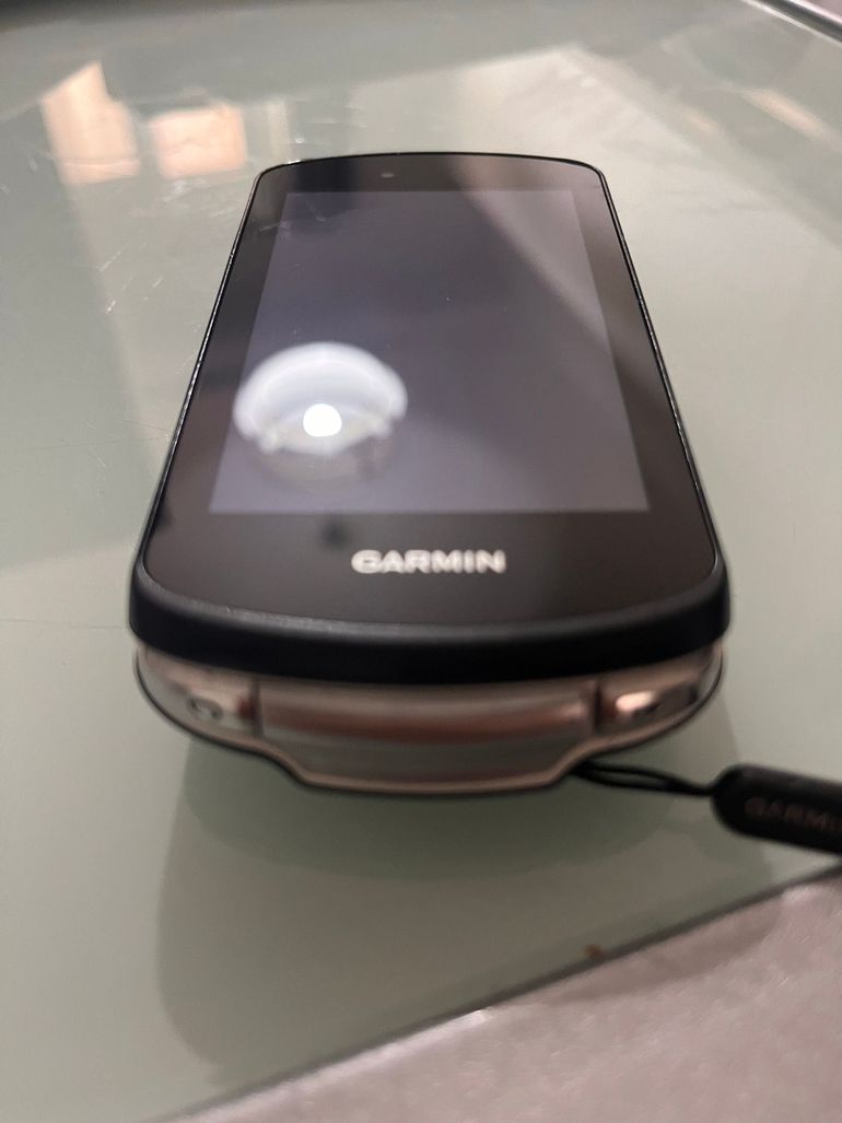 Käytetty Garmin Edge 1040 GPS Cycling Computer 2025 bike — kuva 4 / 5