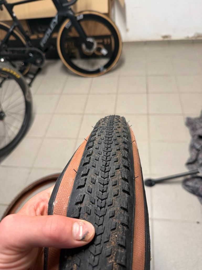 Brugt Pirelli Cinturato Gravel RC bike — billede 3 af 5