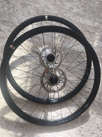 Used Fulcrum Soniq 28" XDR bike