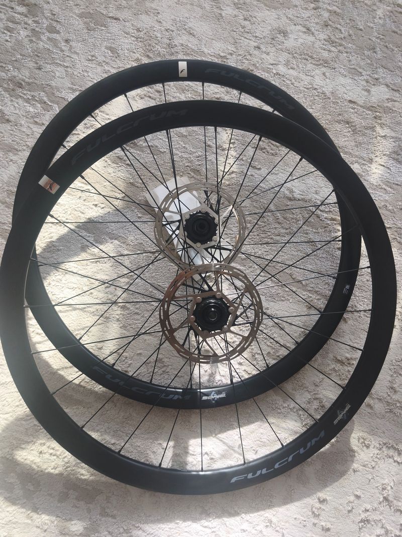 Używany Fulcrum Soniq 28" XDR Wheels