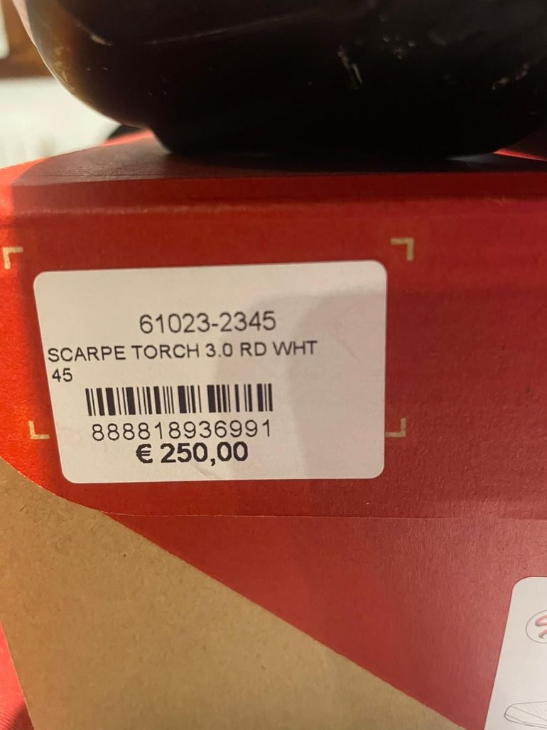 Used Specialized Torch 3.0 Road Shoes 2026 bike — image 6 of 6