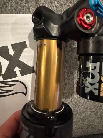 Używany Fox Float X2 Factory 205x65 2025 bike — zdjęcie 3 z 8