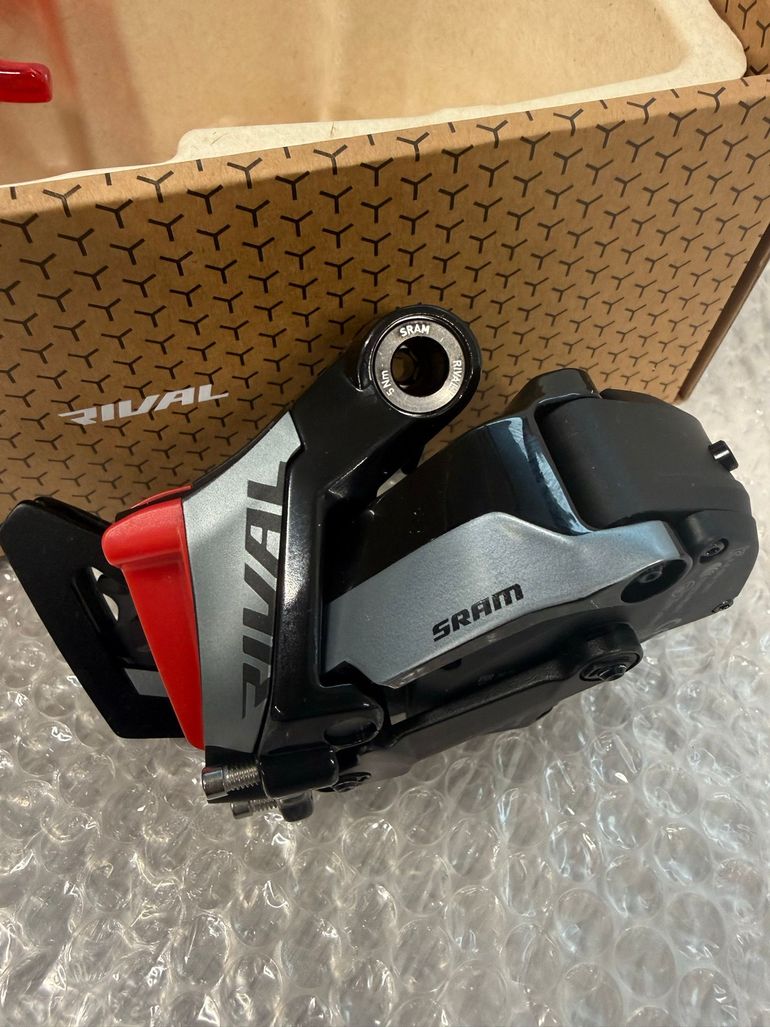Używany Sram Rival AXS E1 Rear Derailleur 2026 bike — zdjęcie 2 z 9