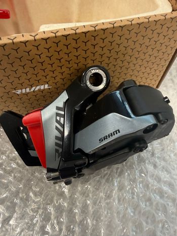 Używany Sram Rival AXS E1 Rear Derailleur 2026 bike — zdjęcie 3 z 9
