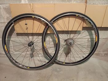 Używany Mavic Equipe bike