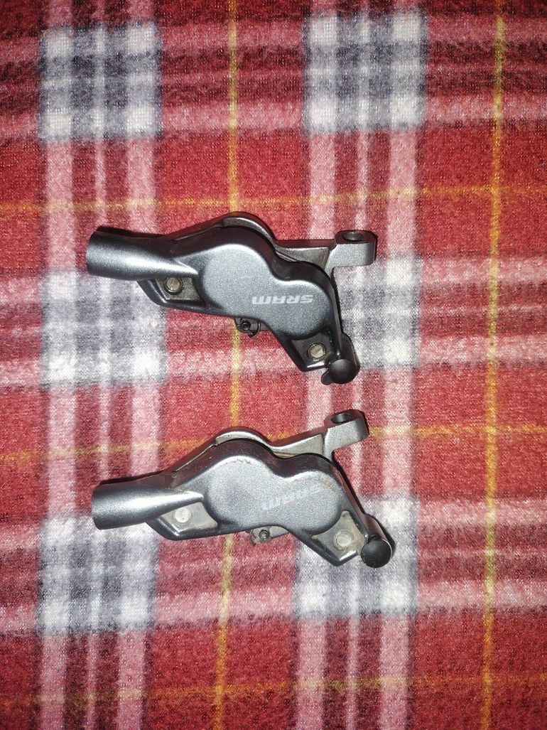 Used Sram level 4 pistoncini bike — image 2 of 5