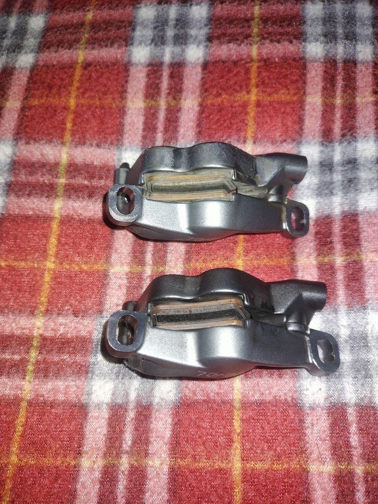 Used Sram level 4 pistoncini bike — image 5 of 5