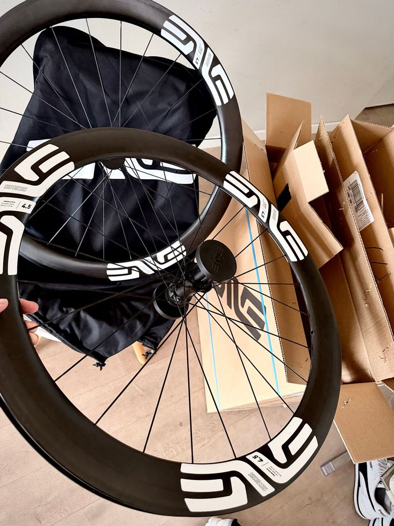 Used Enve 4.5 SES 2026 bike — image 6 of 10