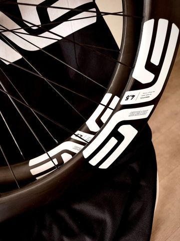 Tweedehands Enve 4.5 SES 2026 bike — afbeelding 8 van 10
