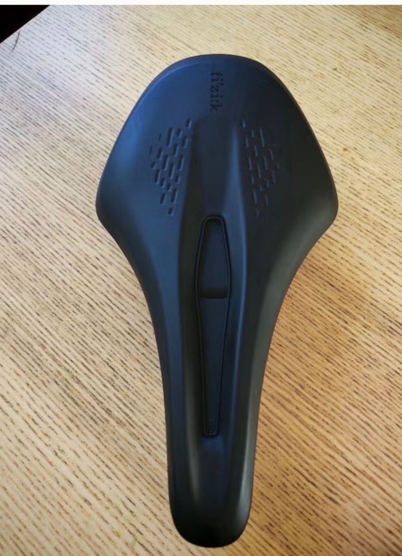Použité Fizik Terra Argo 150mm 2026 Saddles & Seatposts