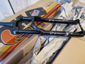 Used Marzocchi Bomber Z2 29" E-Optimised RAIL Sweep Adj Boost 150mm 2026 bike