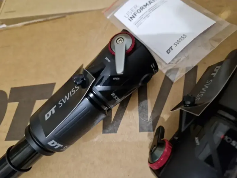 Dt Swiss R 535 ONE 205/60 mm Trunnion DU 2026 Rear Suspension usato