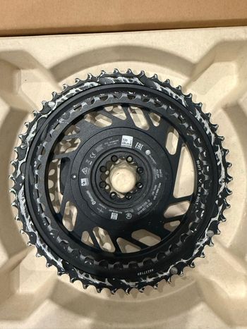 Brugt Sram Red e1 50/37 Powermeter 2025 bike — billede 2 af 2