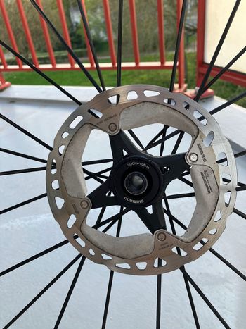 Used Mavic Cosmic carbone SLR 45 disc bike — image 4 of 9
