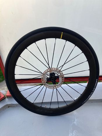 Used Mavic Cosmic carbone SLR 45 disc bike — image 3 of 9