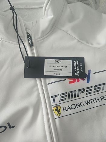 Used Le Col Pro Jacket bike — image 3 of 3