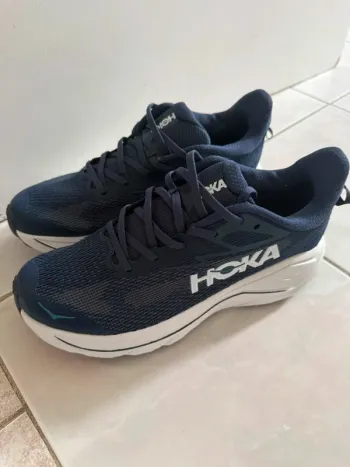 Used Hoka Shoes bike — image 2 of 6