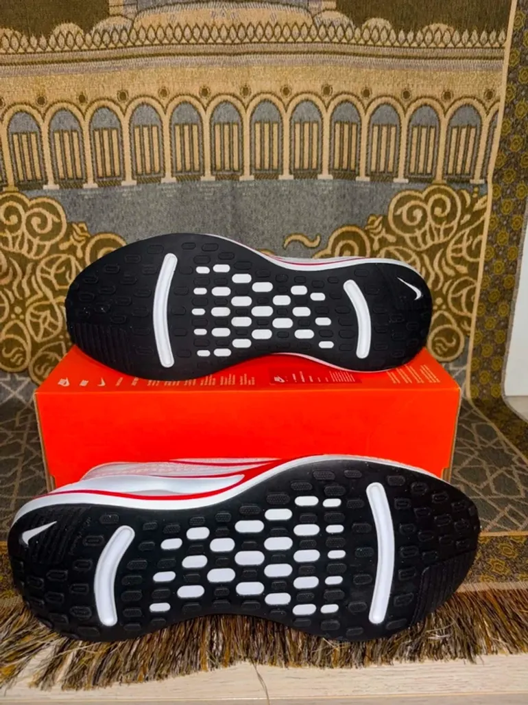 Używany Nike Journey Run bike — zdjęcie 14 z 15