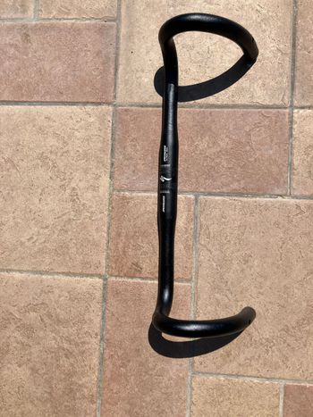 Brugt Specialized Alu 6061 44 cm Handlebar 2023 bike