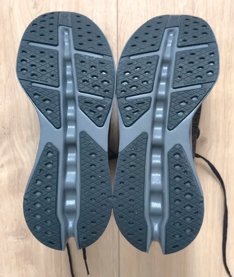 Gebrauchtes On Running Cloudsurfer Max bike — Bild 3 von 6