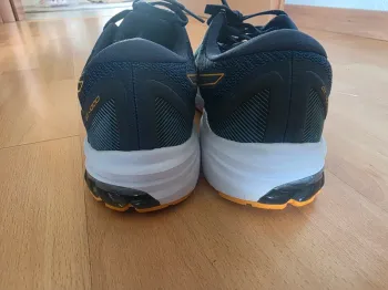 Used Asics GT-1000 11 bike — image 7 of 7